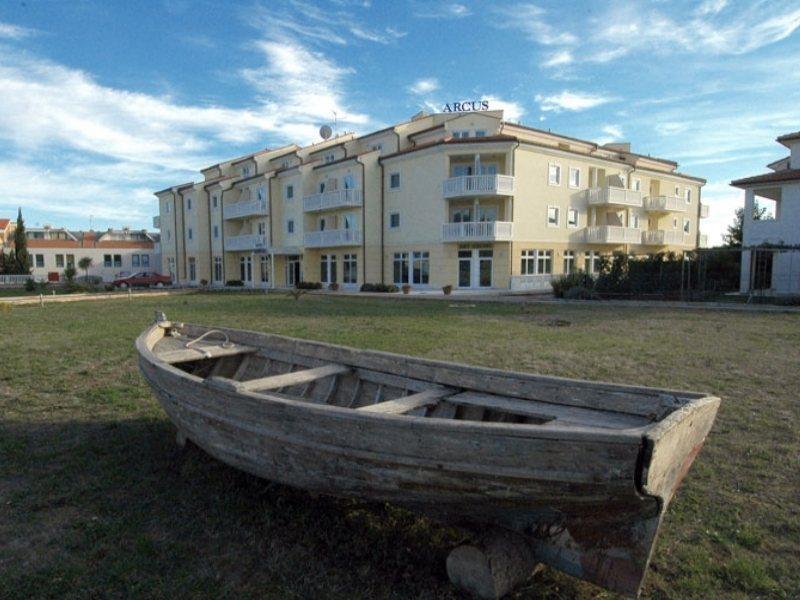 Hotel Arcus Residence Medulin Buitenkant foto