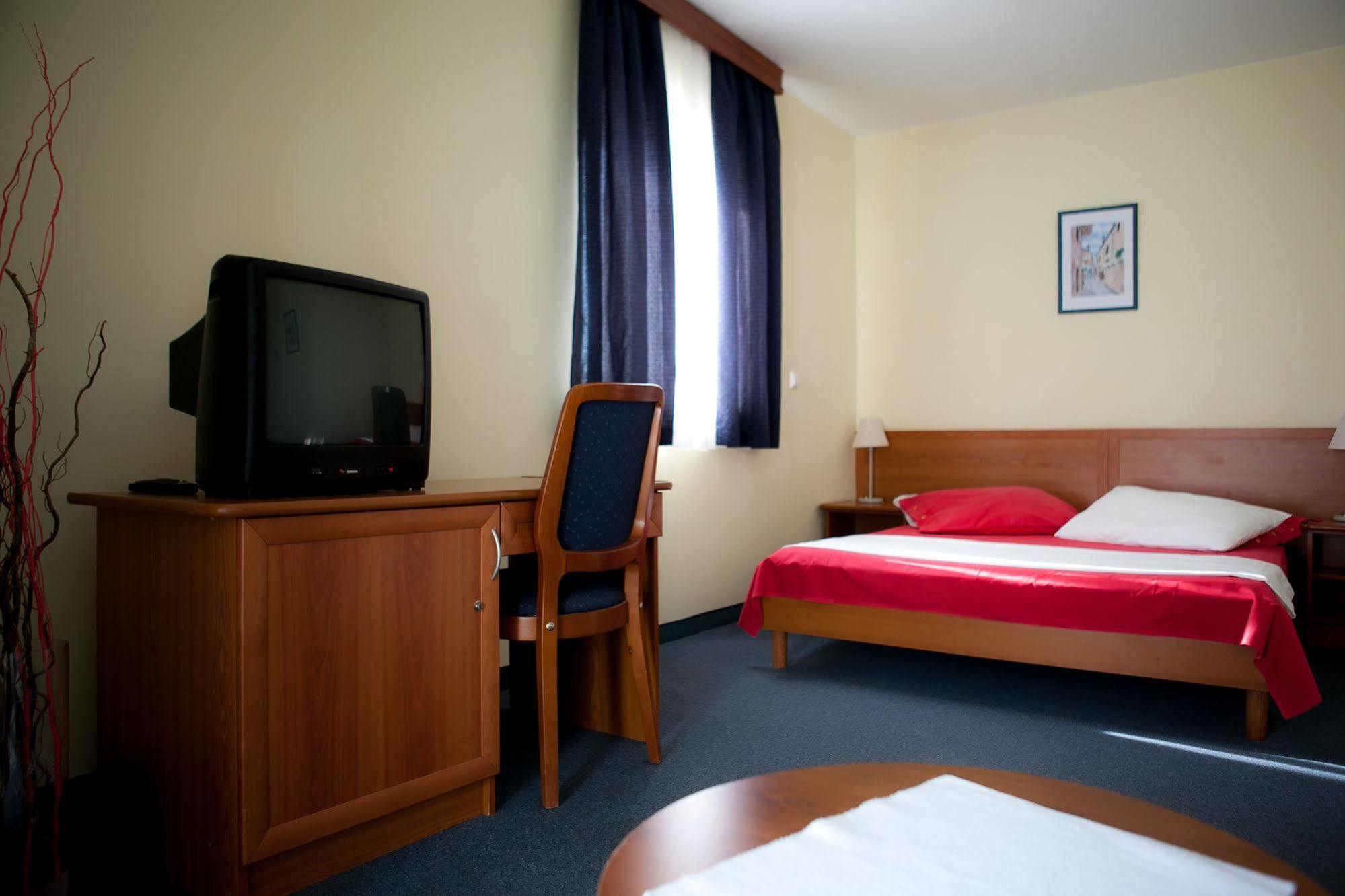 Hotel Arcus Residence Medulin Buitenkant foto