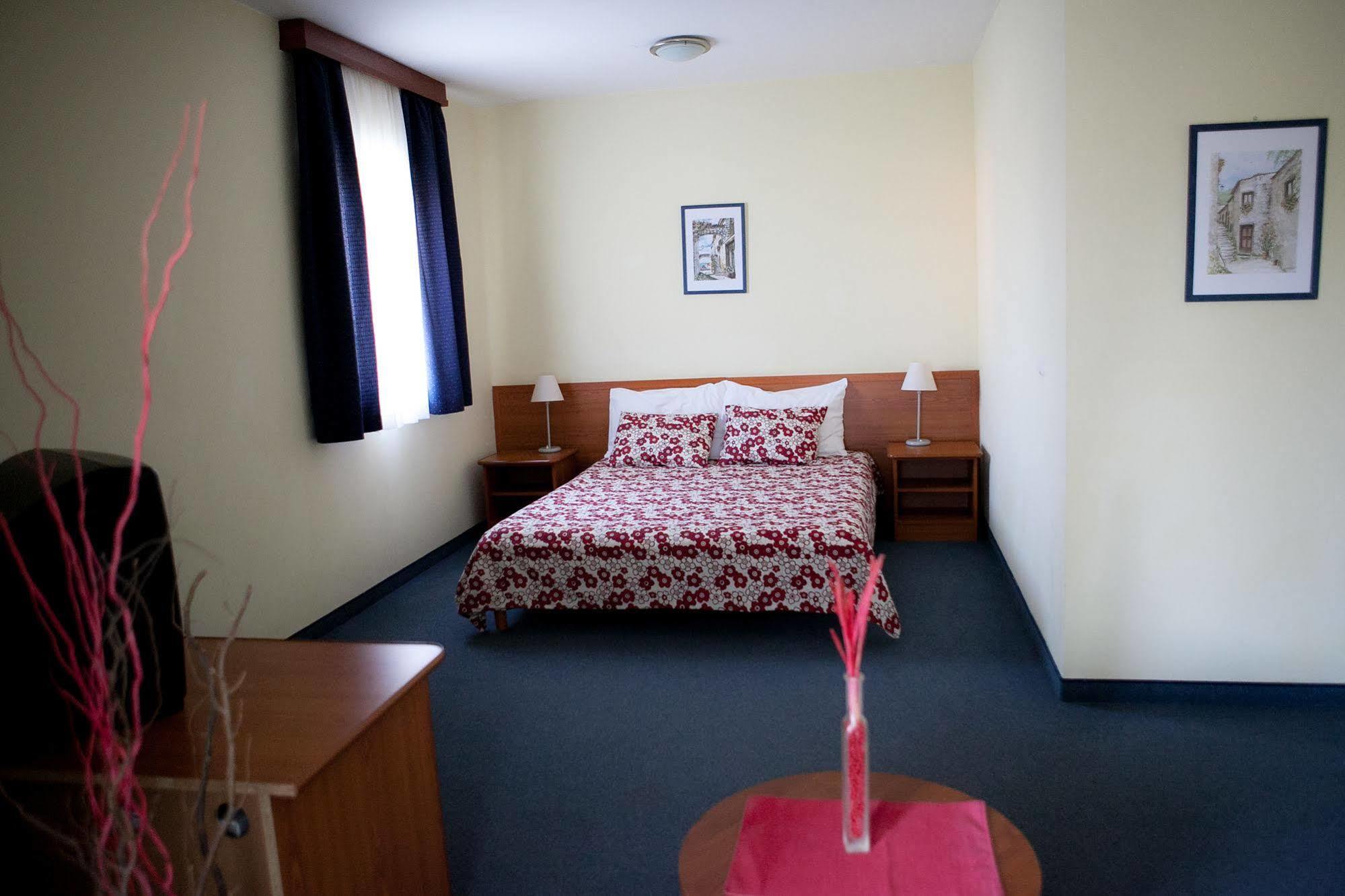 Hotel Arcus Residence Medulin Buitenkant foto